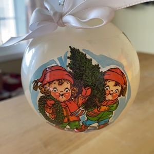 Campbell’s Soup collectible glass ornament (1982)